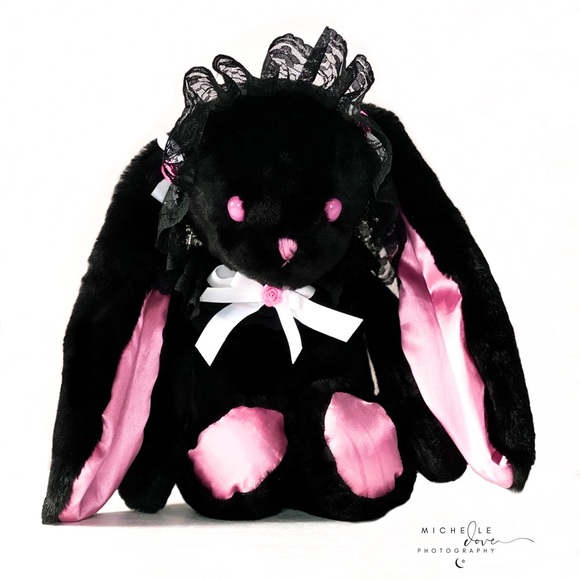 Dolls Other - Hare-Raising Honey Plush Bunny